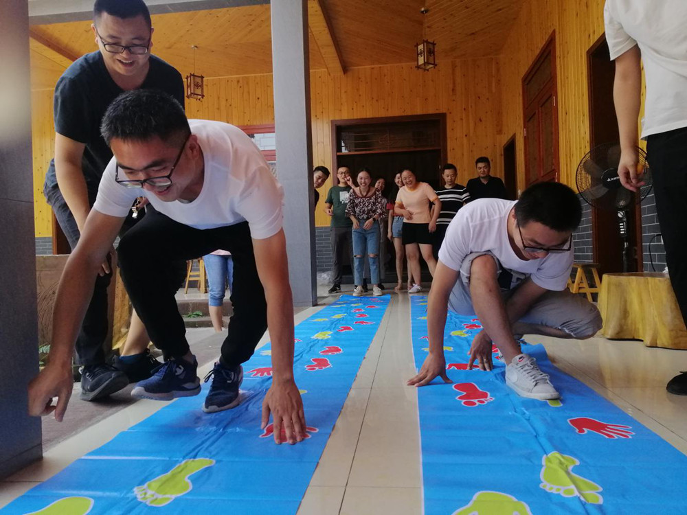 �����l(f��)չ��˾�����w�������������ġ������l(f��)չ��˾�_չ����Ȥζ���